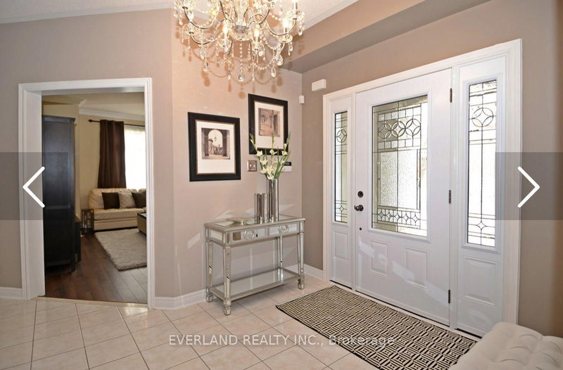 1bdr119 Alamo Heights Dr, Richmond Hill, L4S 2W6 | Image 3