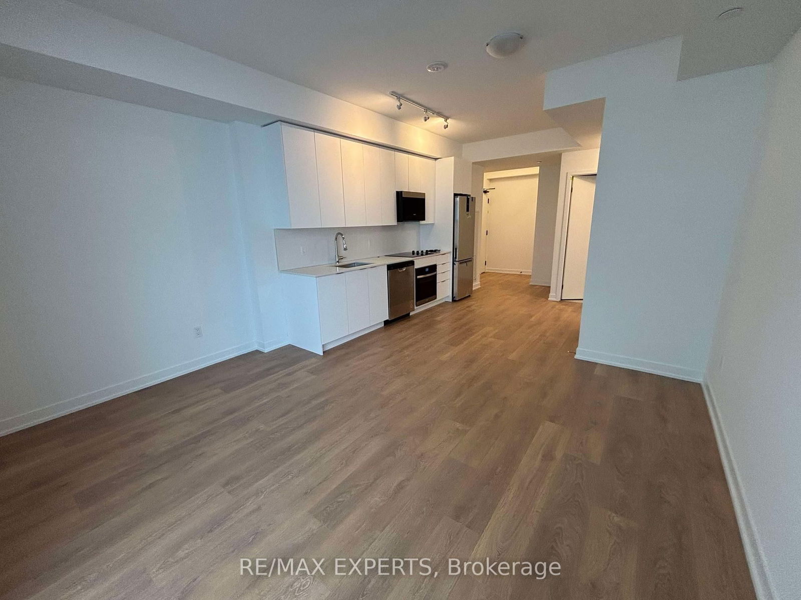 Condo for lease at 2015-10 Abeja Street, Vaughan, Concord, L4K 0A4 - MLS: N12119136