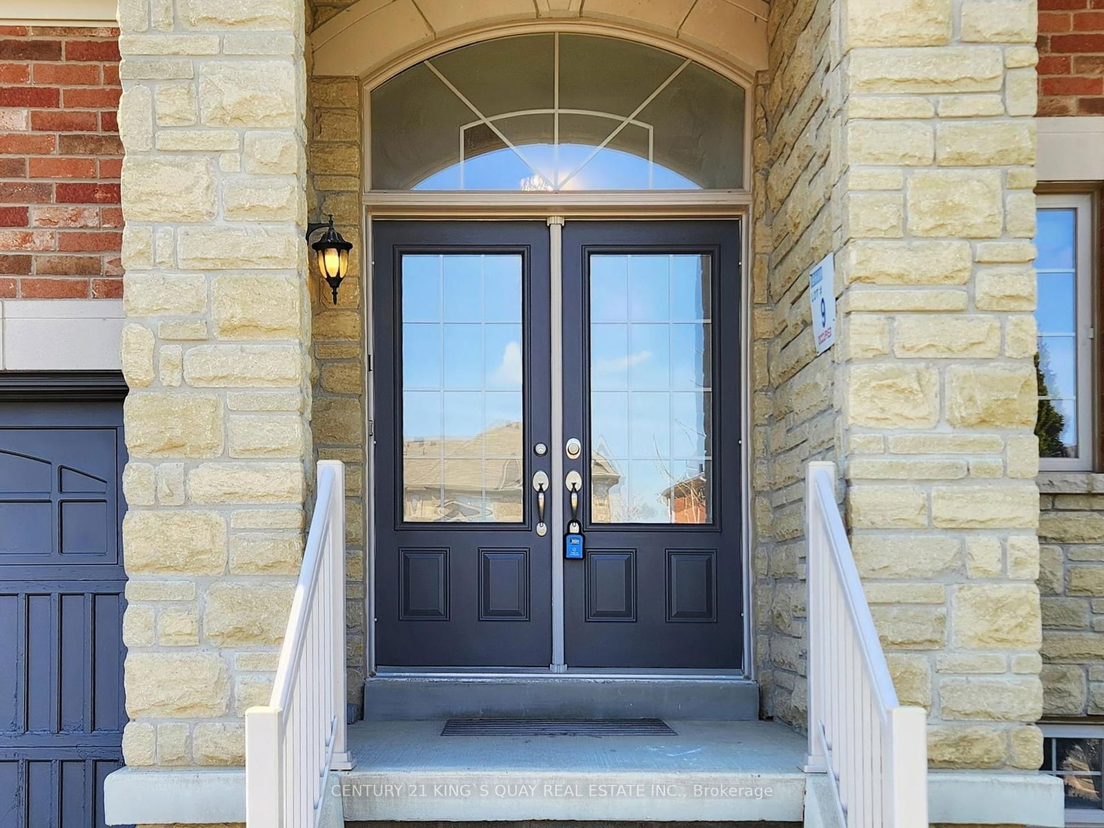Townhouse sold at 36 Vettese Court, Markham, Box Grove, L6B 0V6 - MLS: N12119555