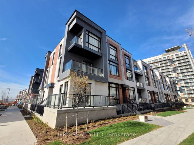 1132 - 12 David Eyer Road