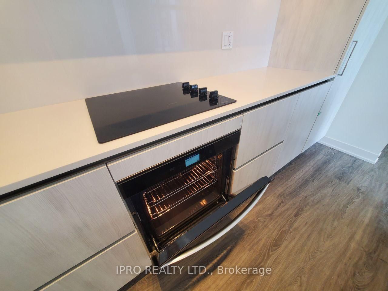 12 David Eyer Road, Unit 1132 - Photo 11