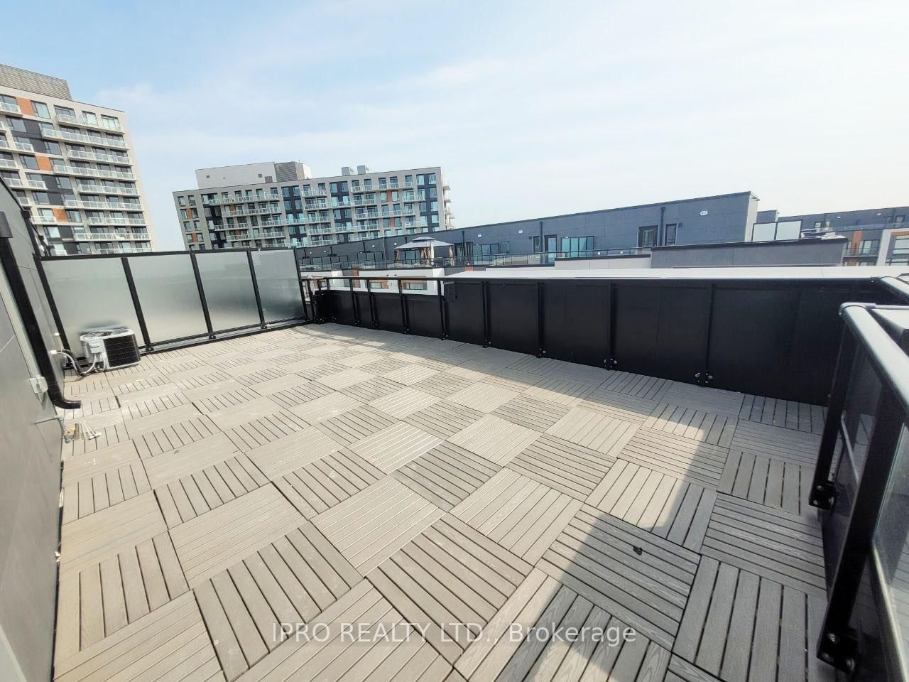 12 David Eyer Road, Unit 1132 - Photo 28