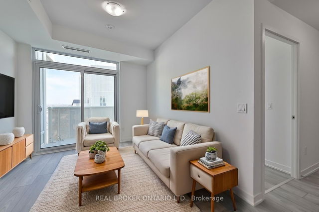 2721 - 498 Caldari Road