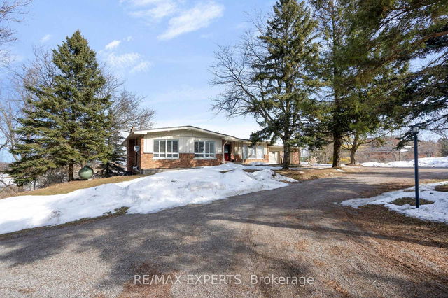 5780 17th Side Road
