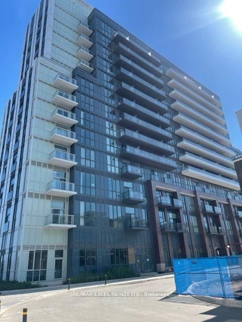 820 - 60 Honeycrisp Crescent