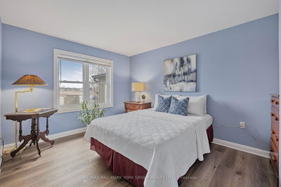 315 Agar Ave, Bradford West Gwillimbury - Bradford image-0-4