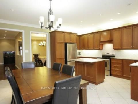 135 Queen Filomena Avenue