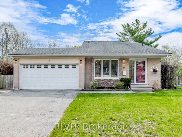 33 Law Crescent