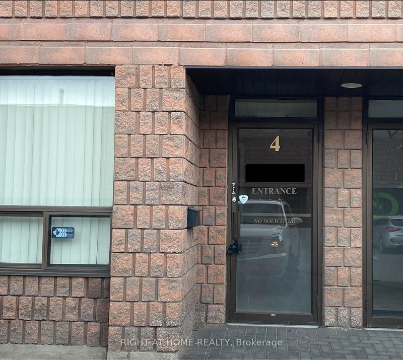 4 - 1228 Gorham St, Newmarket, L3Y 8Z1 | Image 2