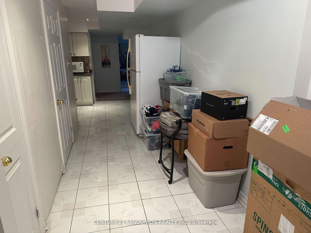 172 Hollywood Hill Circle