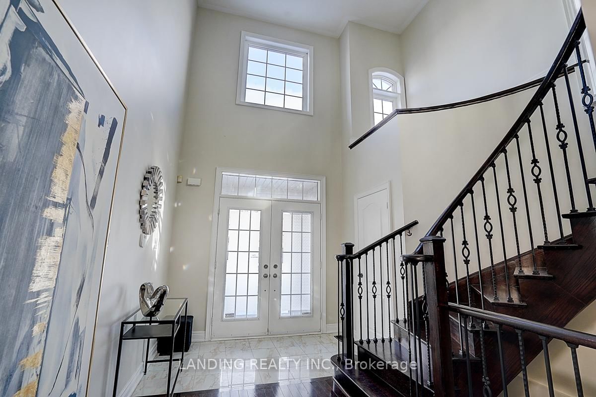Detached House for sale at 23 Daniel Bram Drive, Vaughan, Patterson, L6A 0L4 - MLS: N12120805