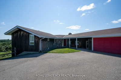 14010 11th Concession Rd, King - Rural King image-0-2