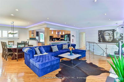 135 Elgin St, Markham - Thornhill image-0-4