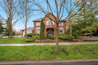 156 Park Dr, Whitchurch-Stouffville - Stouffville image-0-4