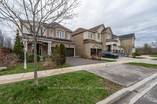 Detached House for sale at 558 Ilan Ramon Boulevard, Vaughan, Patterson, L6A 0Z3 - MLS: N12121010