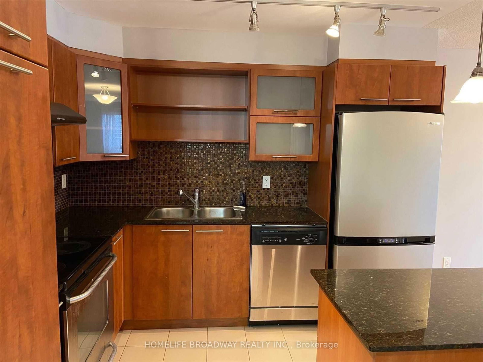 Condo for lease at 701-39 Galleria Pkwy, Markham, Commerce Valley, L3T 0A6 - MLS: N12121051