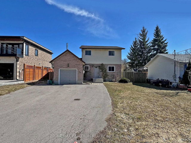 25 Shirlea Boulevard