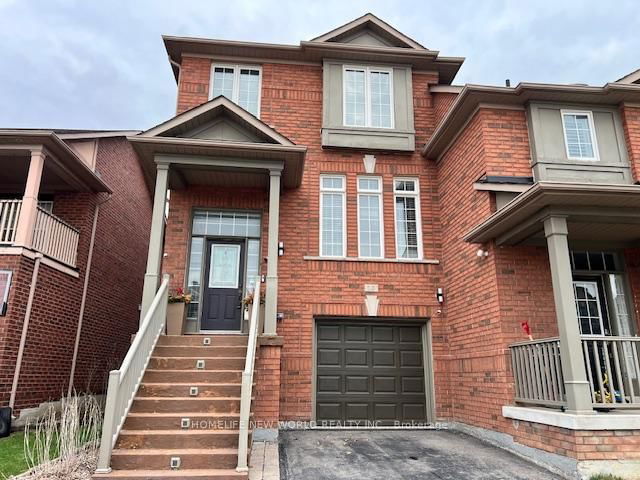 13 Goldenwood Crescent