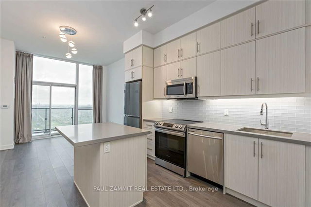 Ph7 - 75 Oneida Crescent