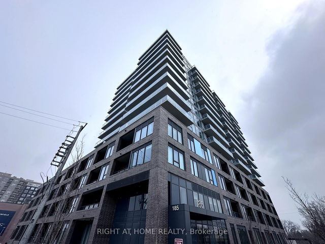 015 - 185 Deerfield Road