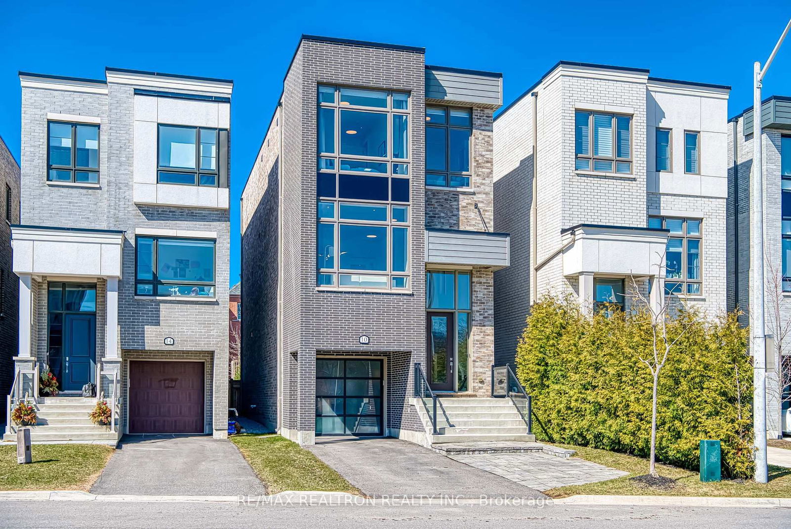 Detached House for sale at 10 Hesperus Road, Vaughan, Patterson, L4J 0K3 - MLS: N12121786