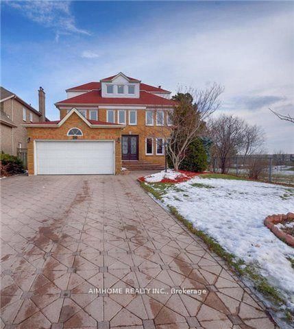 56 Braeside Square