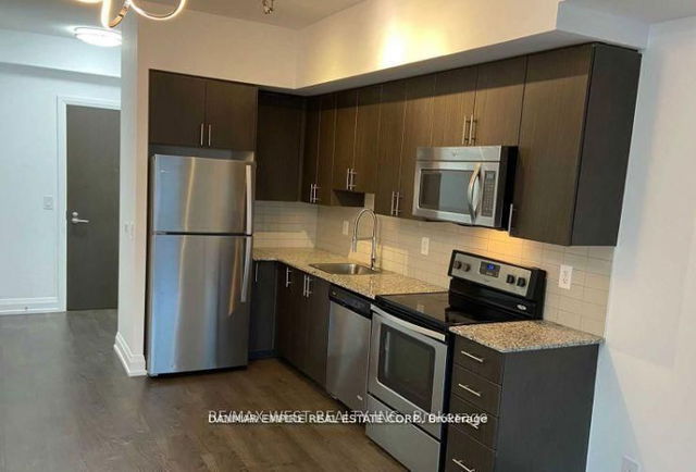 814 - 7900 Bathurst Street