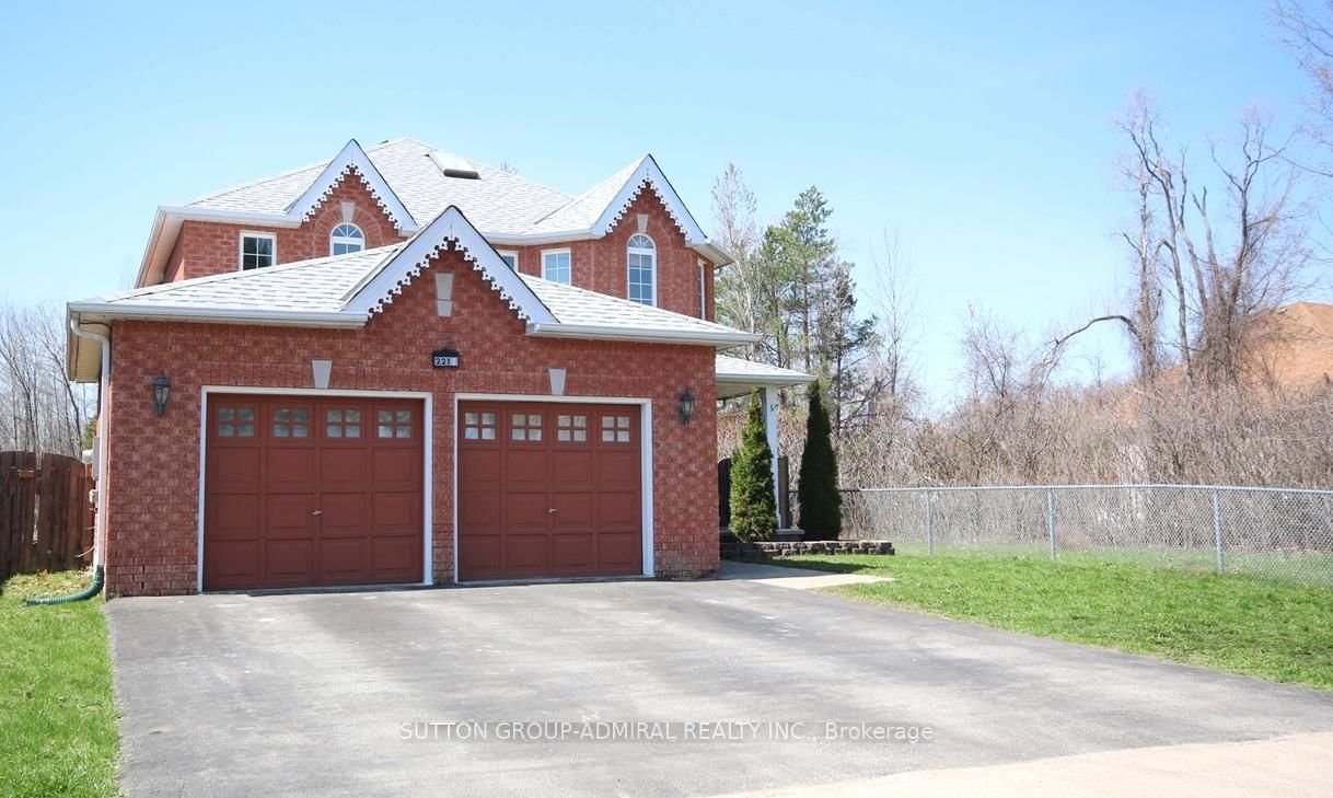 Detached House for lease at 2218 Adullam Avenue, Innisfil, Alcona, L9S 2B2 - MLS: N12122272