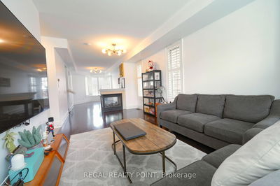 33 Vinod Rd, Markham - Cornell image-0-3