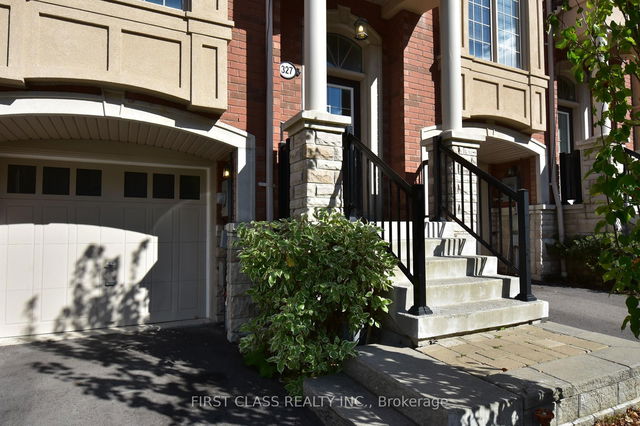 327 Doak Lane