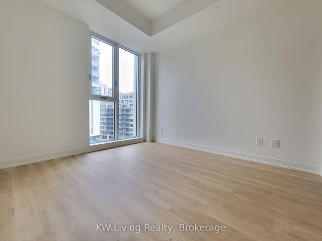 902 - 292 Verdale Crossing