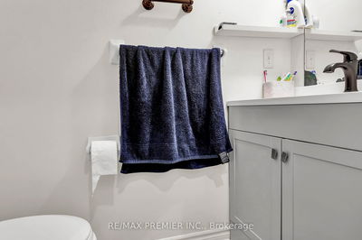 56 Tahir St, Vaughan - Maple image-0-3