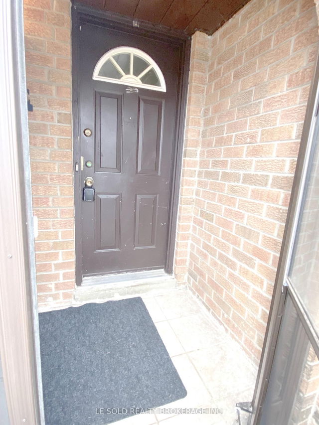 25 Debden Road
