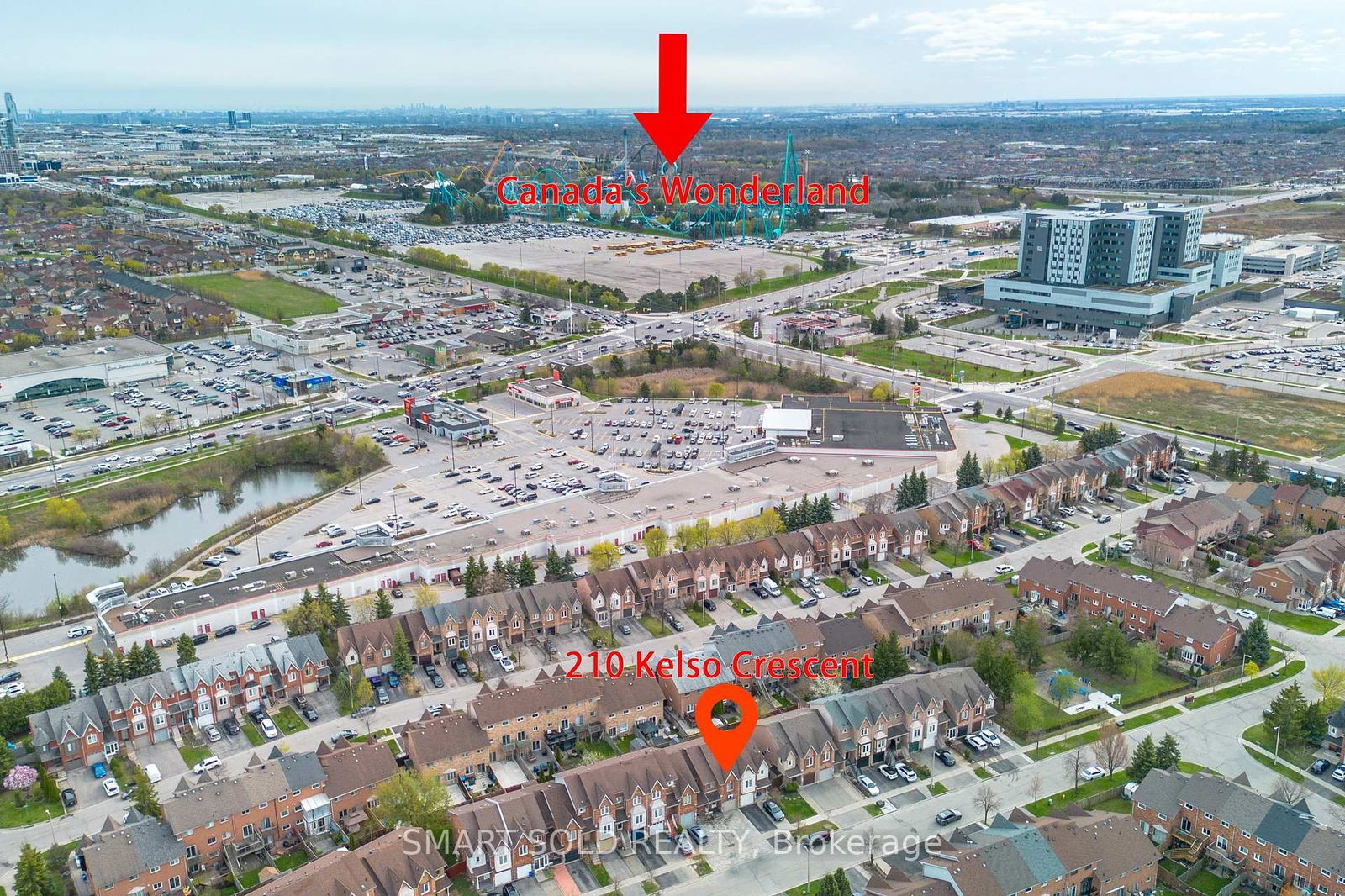 Townhouse sold at 210 Kelso Crescent, Vaughan, Maple, L6A 2C9 - MLS: N12123511