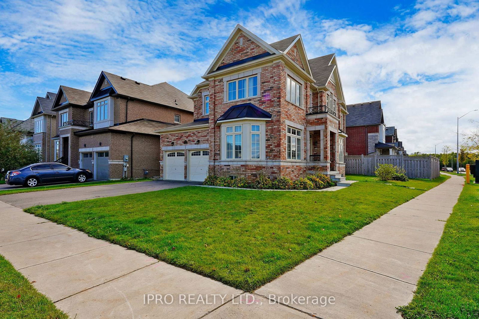 Detached House for sale at 1071 Cole Street, Innisfil, Rural Innisfil, L9S 4R4 - MLS: N12123566
