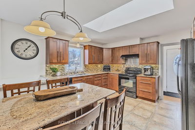 4303 County 88 Rd, Bradford West Gwillimbury - Bond Head image-0-3