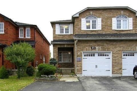41 Bridlepath Street