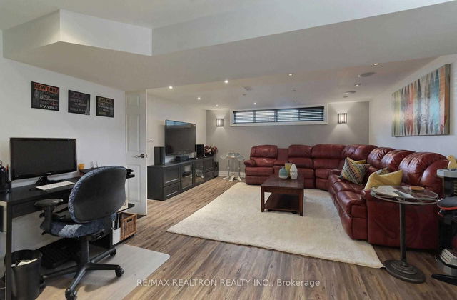 Lower - 330 Gells Road