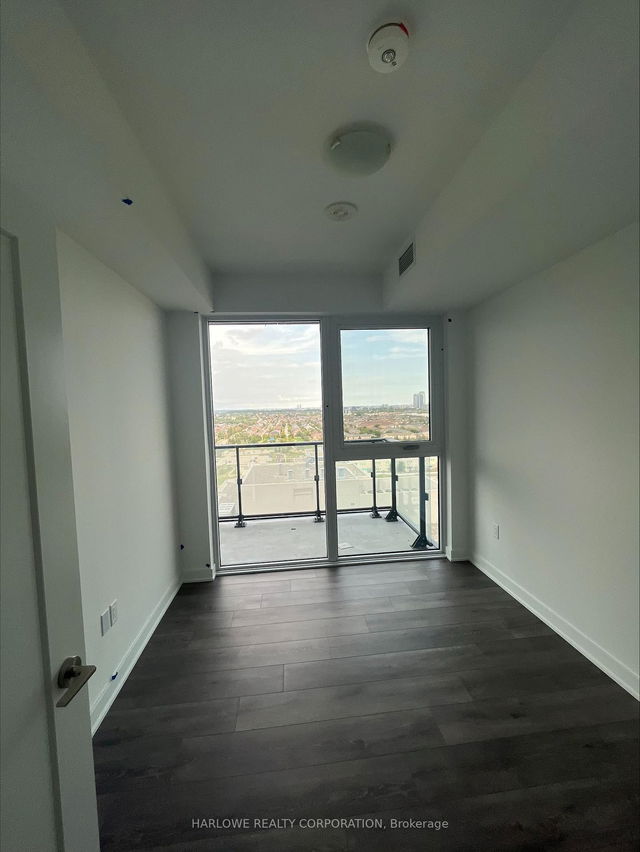 1705 - 105 Oneida Crescent