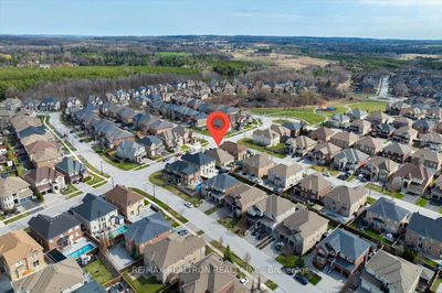 13 Fairmont Ridge Tr, King - Nobleton image-0-4