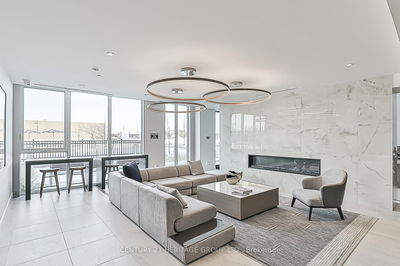 Unit 306 — 185 Deerfield Rd, Newmarket - Central Newmarket image-0-4