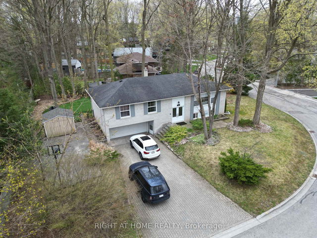 190 Beechwood Crescent