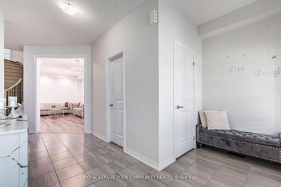 259 Chelsea Cres, Bradford West Gwillimbury - Bradford image-0-3