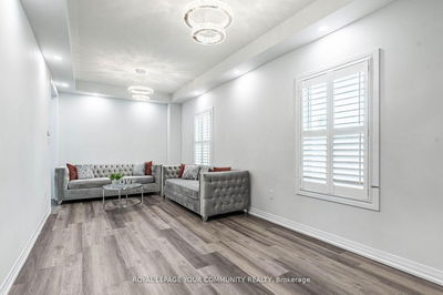 259 Chelsea Cres, Bradford West Gwillimbury - Bradford image-0-4