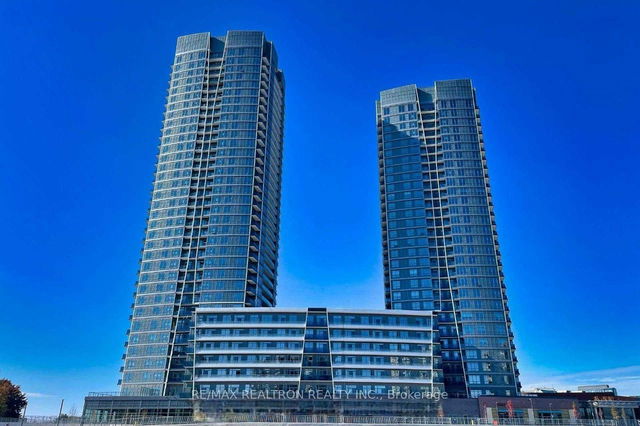 A1603 - 30 Upper Mall Way
