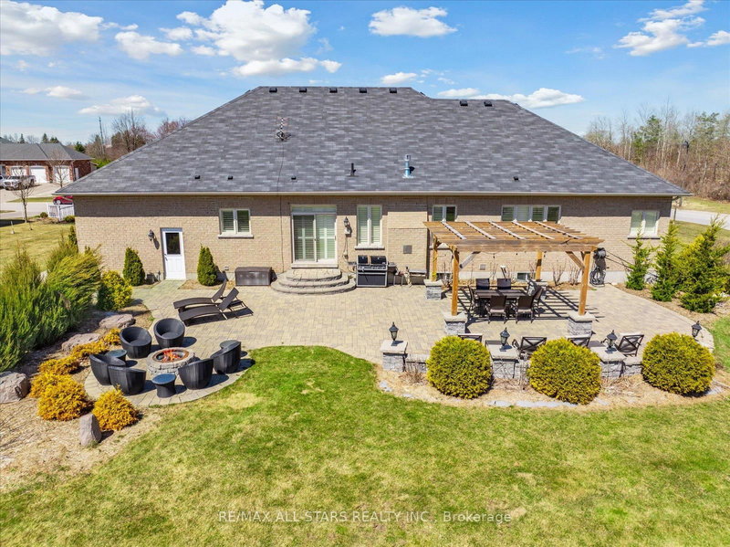 66 Stonesthrow Cres, Uxbridge, L0C 1A0 | Image 2