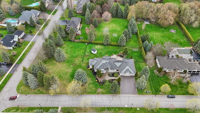 4 Maplehyrn Ave, East Gwillimbury - Sharon image-0-4
