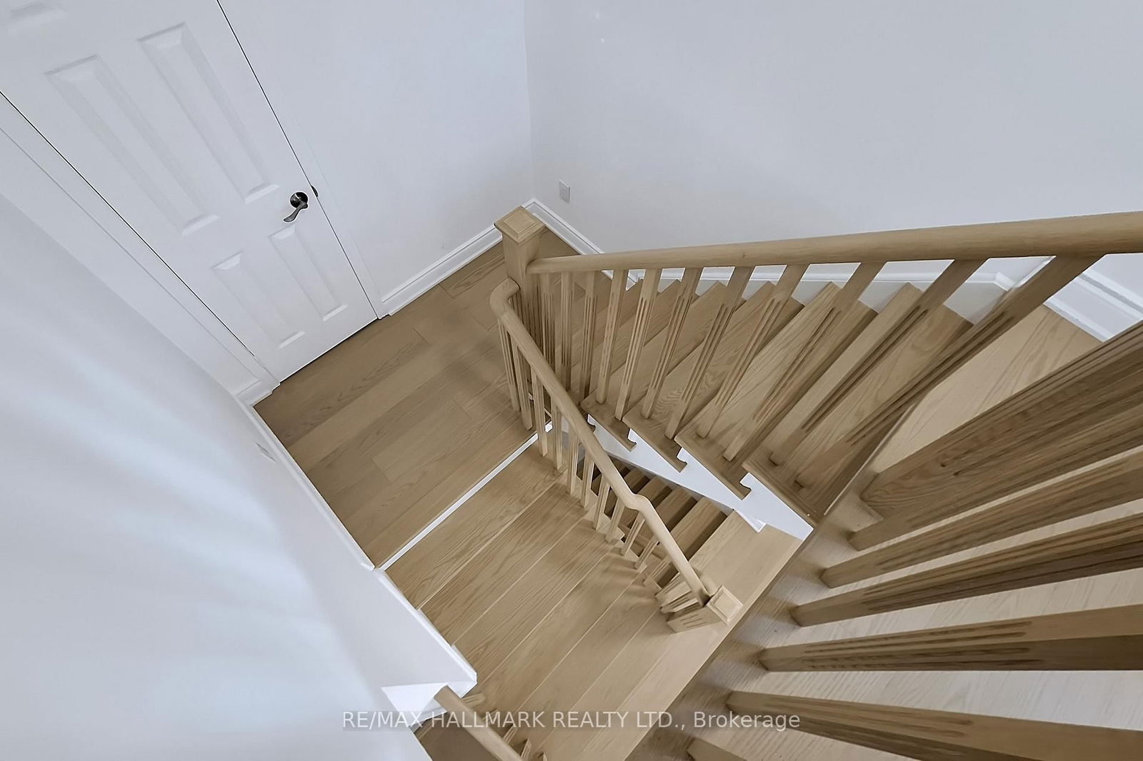 Detached House for sale at 29 Burnaby Drive, Georgina, Keswick North, L4P 3Z1 - MLS: N12125326