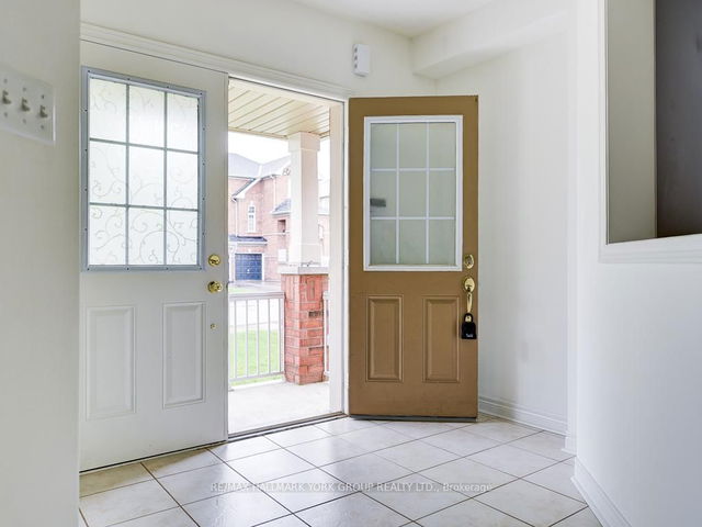 92 Memorial Gardens Way