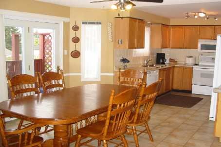 40 Chartwell Cres, Georgina, L4P 3N | Image 2